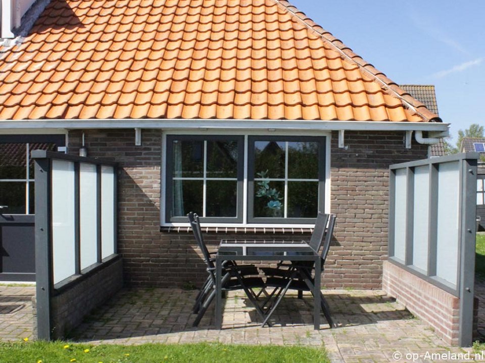 Igor, Appartement op Ameland