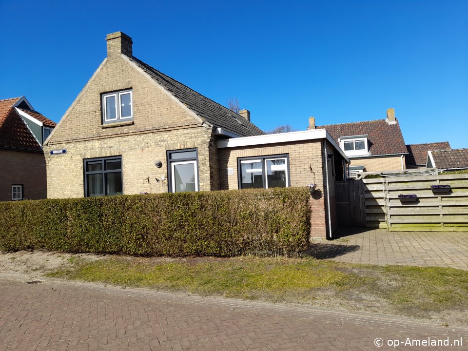 `t Fabriekje, Buren op Ameland