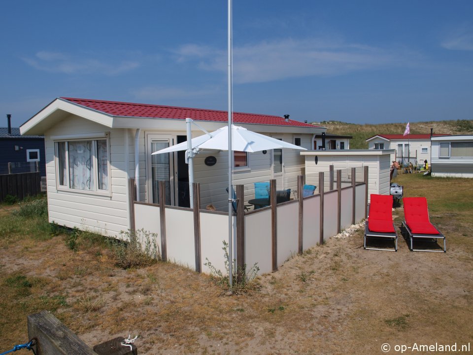 Duinoord 10, Chalets op Ameland