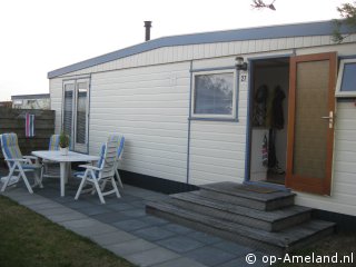 Floortje, Chalets op Ameland