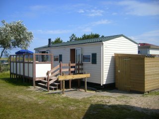 Kaap West, Chalets op Ameland