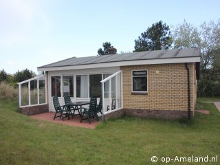 Achter het Duin, Buren op Ameland